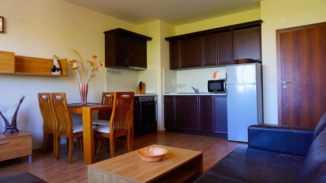 Апартамент Сънрайз Обзор - Apartment Sunrise Obzor Exterior foto